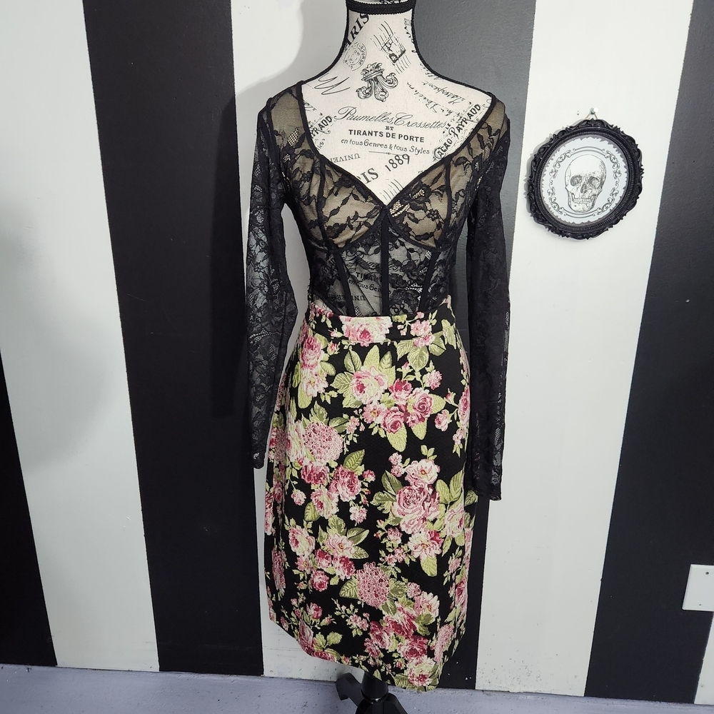 Maeve Black Floral Pencil Skirt